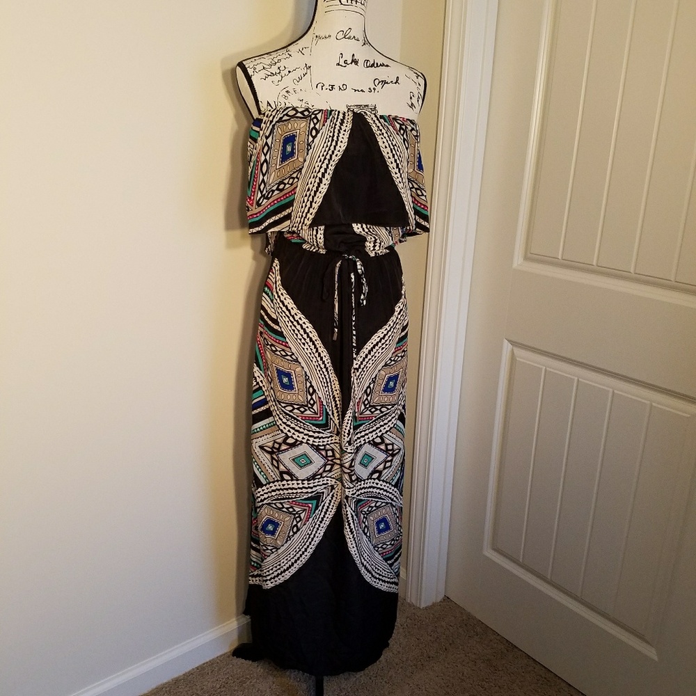 Off The Shoulder Maxi Dress